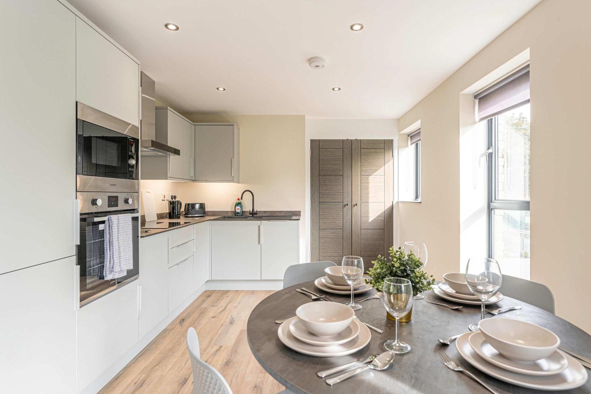 Stylish 2 Bedroom Apartments In Дерби Экстерьер фото