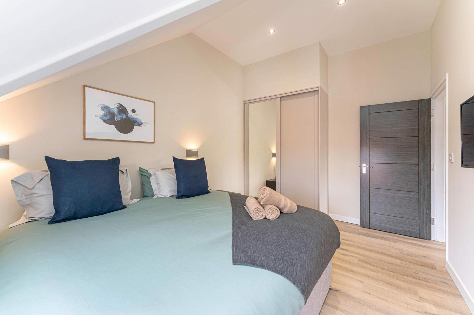 Stylish 2 Bedroom Apartments In Дерби Экстерьер фото