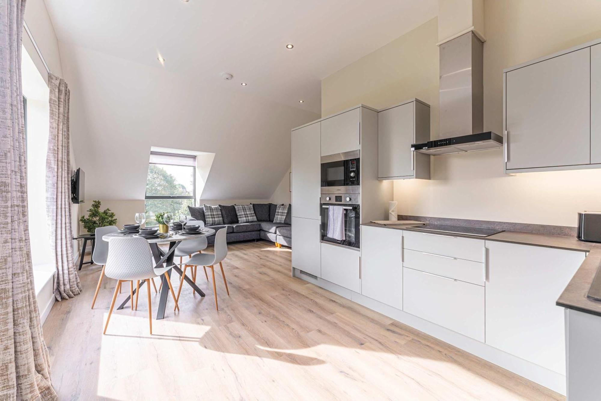 Stylish 2 Bedroom Apartments In Дерби Экстерьер фото